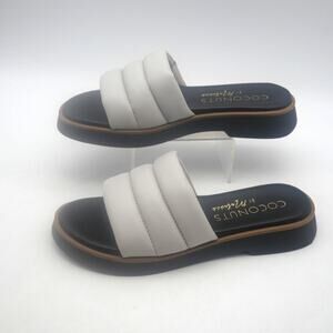 NEW Coconuts by Matisse Women's  6 Gray Puffy Sandals Slides Flats Sandals Shoes